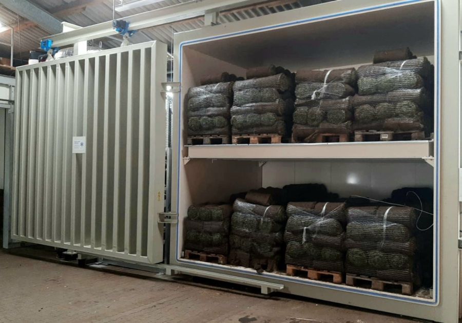 Gekühlter Rollrasen